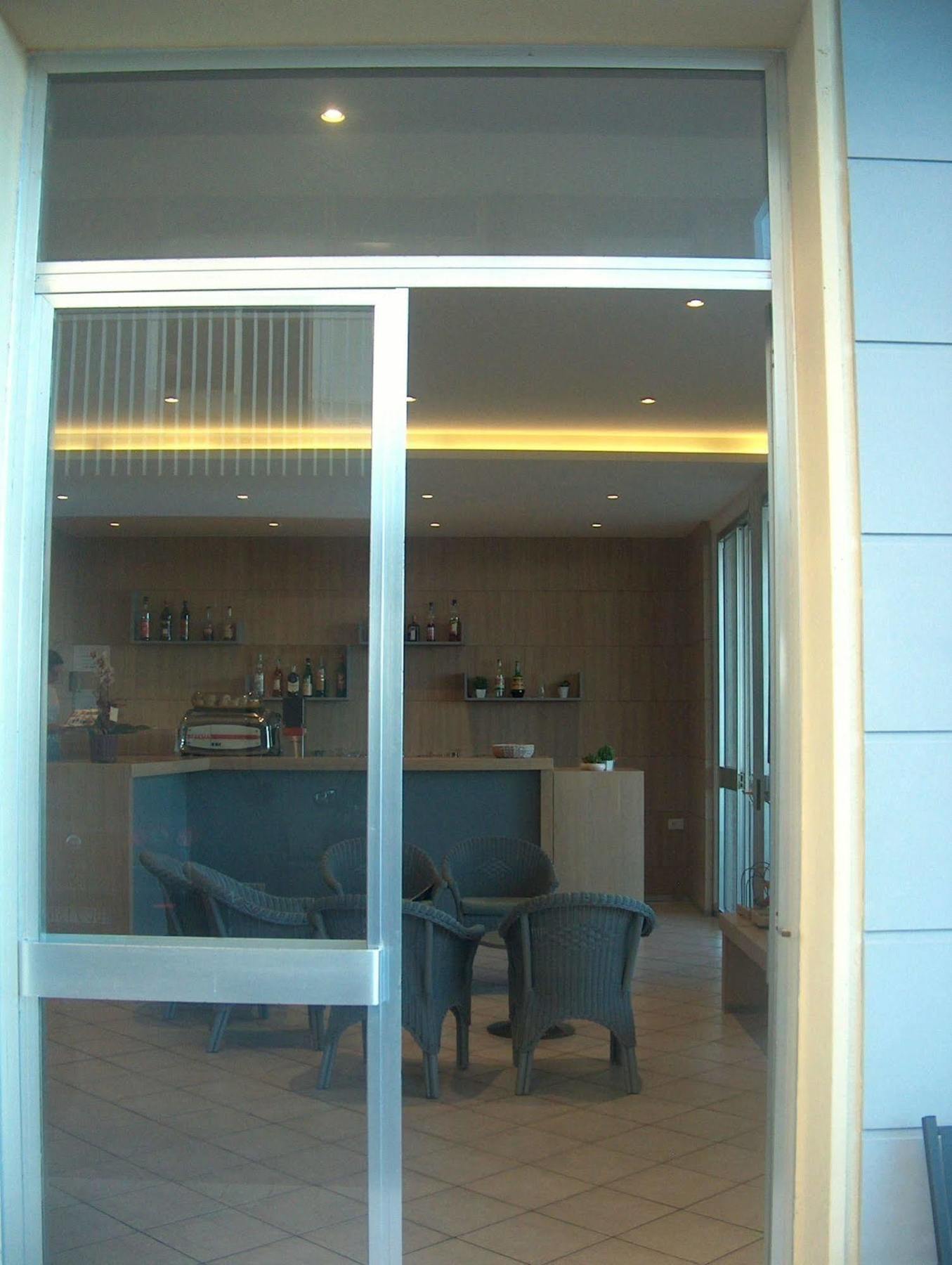 Hotel Trevi เบลลาเรีย-อีเจอา มารีนา ภายนอก รูปภาพ