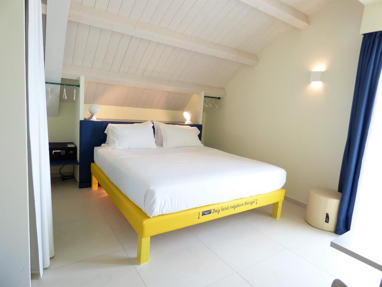 Hotel Trevi เบลลาเรีย-อีเจอา มารีนา ภายนอก รูปภาพ